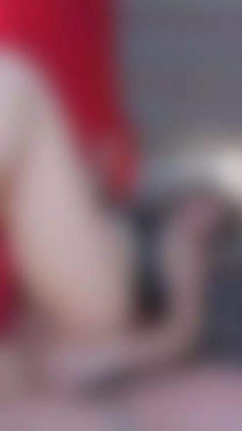 OMG! SHE IS ONLY 18 - PERFECT BODY TEEN GETS FUCKED IN THE M... by zoeandmanson