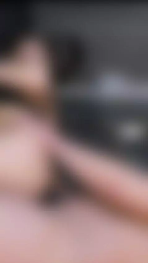 He's pounding my ass in doggy style at full speed by zoeandmanson