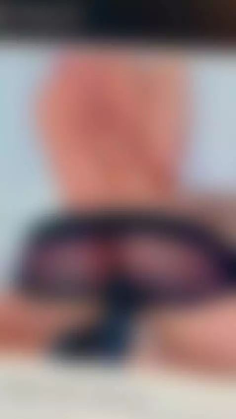 come hereeee https://amelyarosse.cammodels.com/ by amelyarose