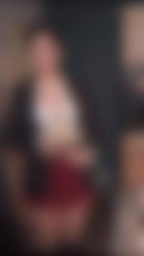 la colegiala llega a casa de su profesor para recibir clases... by judithcox