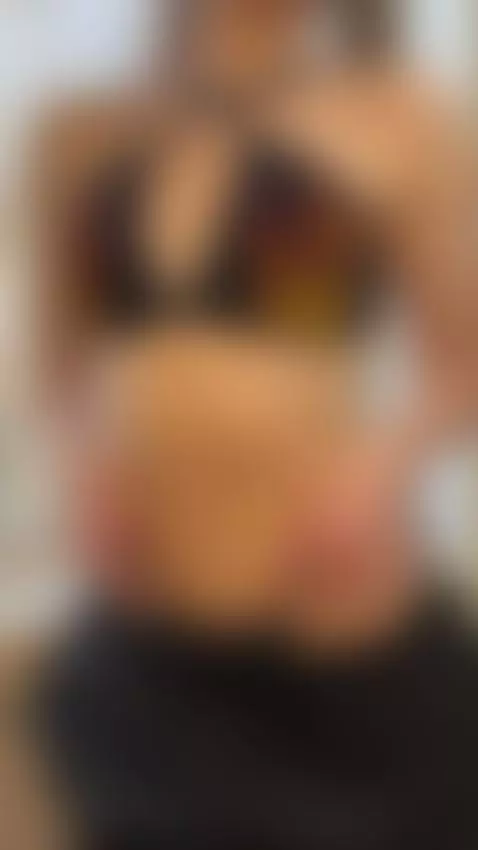 I'm closer there. Much closer 😈 Link in profile. by juicybabyi