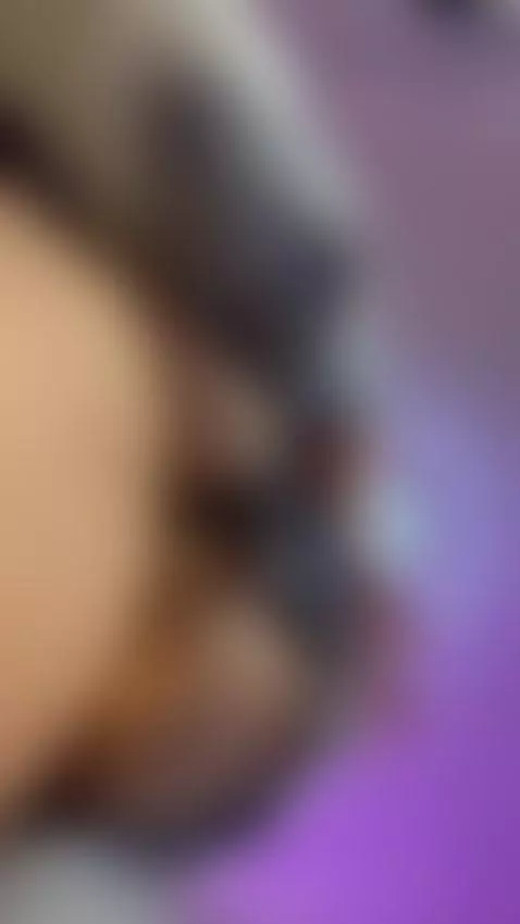 You start looking... but you end up lost in my face 😌💗 by vaialowelll