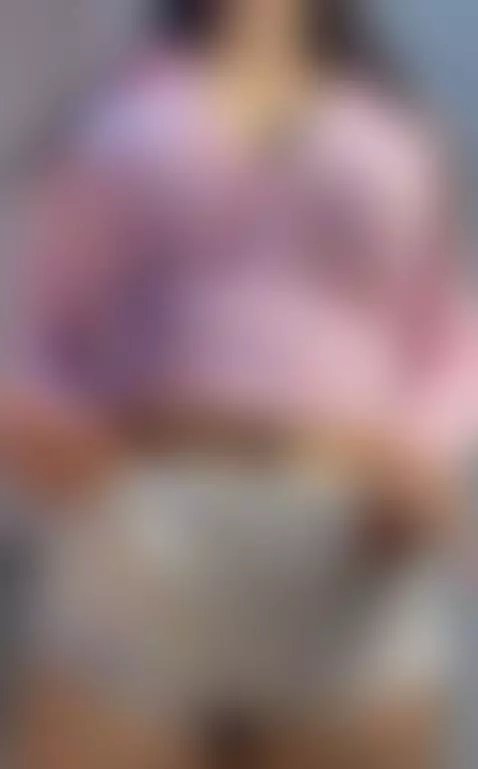 Can you see it… or is it just your imagination? 😈💗
VIP gets ... by vaialowelll