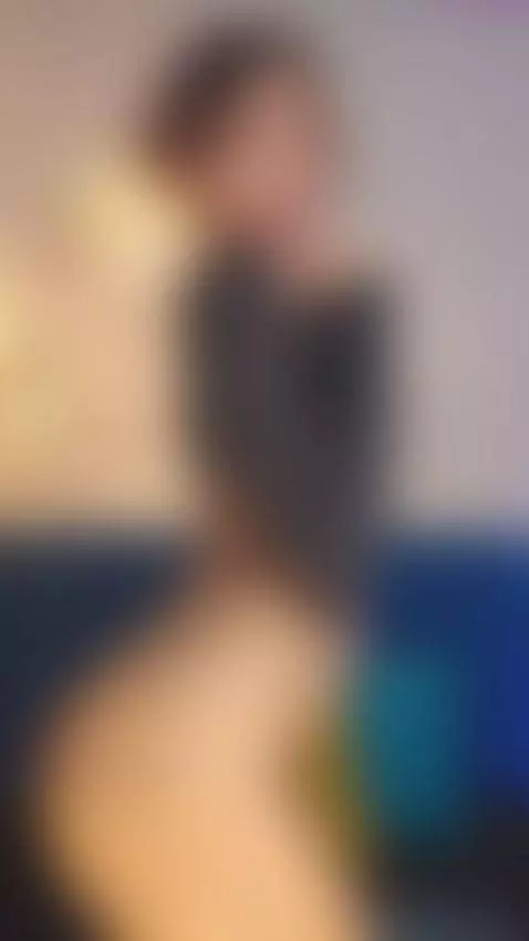 hola me saludas ?😋 by melisssafox