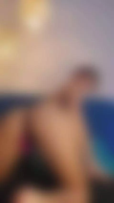 😋😋 by melisssafox