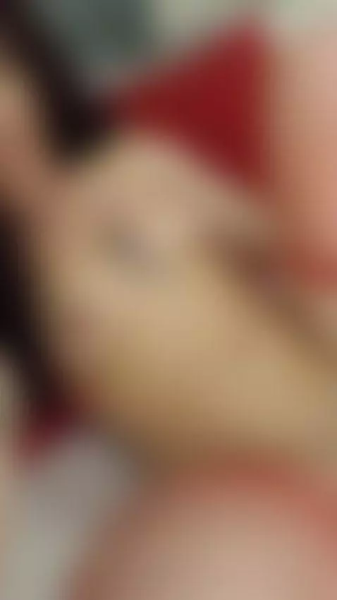 My pussy doesn't stop throbbing because it's so wet  🥵🔥 by kendallrogers