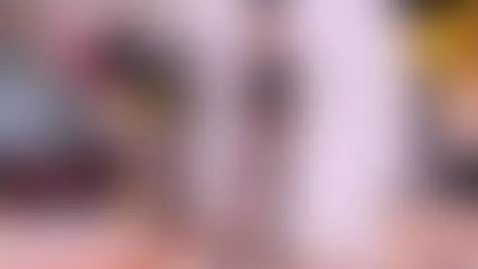 sensual girl with glasses by calioperoux