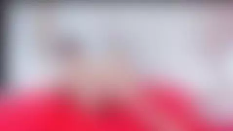 I bought a new vibrator and I have it inside my pussy vibrat... by calioperoux