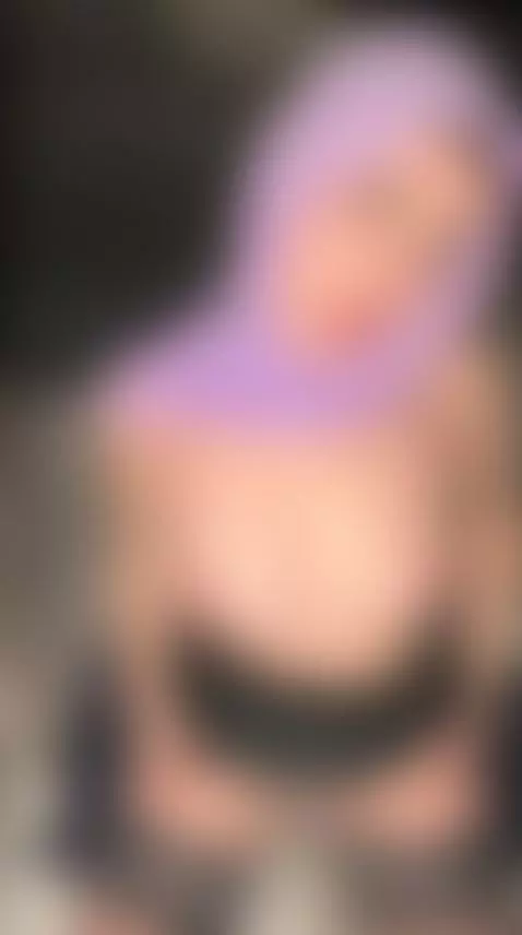 18+ Hijabi with perky nude tits in sexy latex shorts. by saidanight