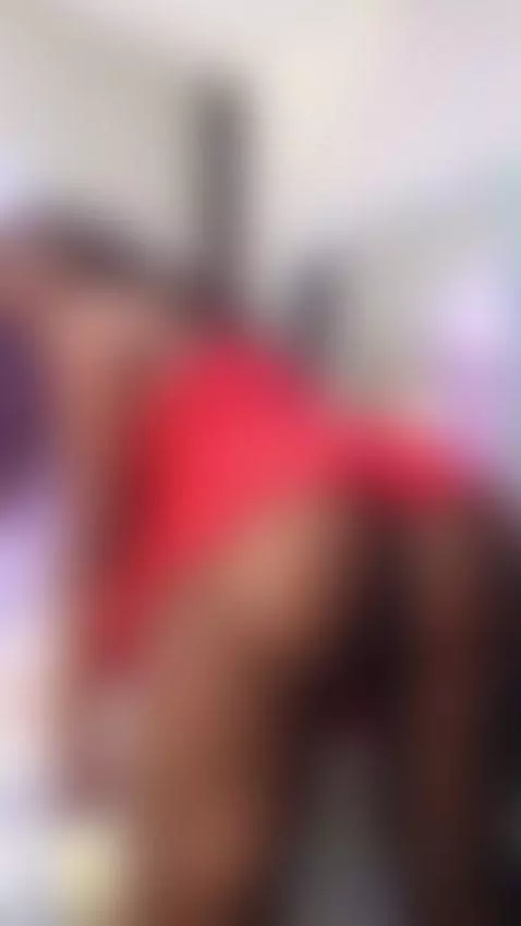 u need my sexy body against your sexy body 😈🥵 by salem-rosee