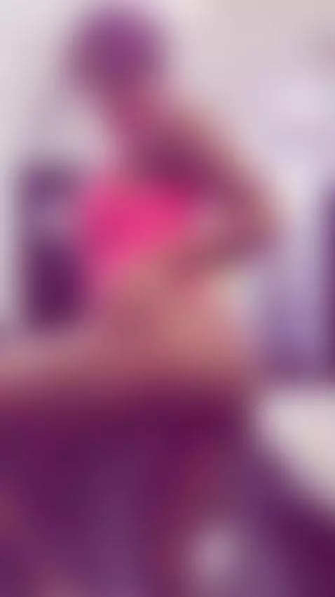 twerk  for you 😈🥵 by salem-rosee
