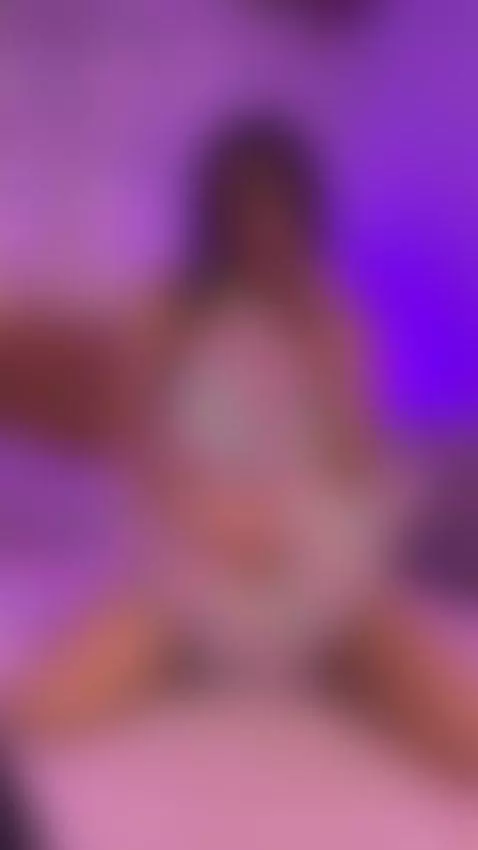 It's not just looking at me... it's wanting me❤️‍🔥 by lilithnaugthy