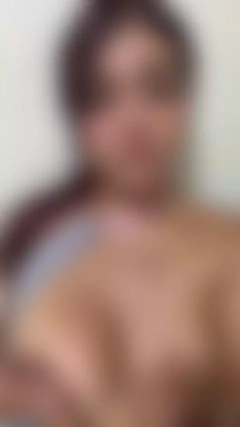 Fill my mouth with your milk darling 🥵 by emilyborch