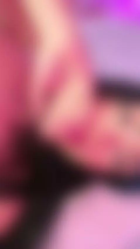 I can be a naughty girl for you! by lialovet