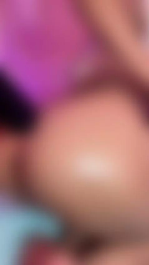 Watch my big ass full of oil! by lialovet