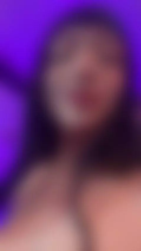 Admire me Follow me https://stripchat.com/LiaLovet/follow-me by lialovet