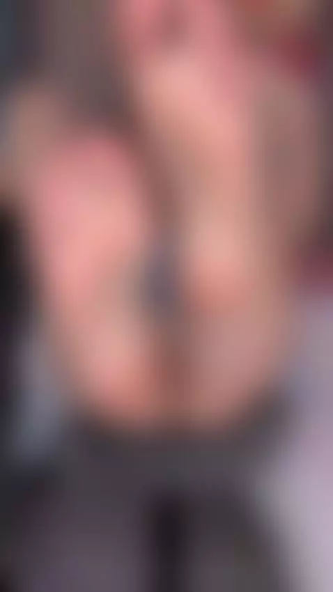 Natural huge tits with sweetest most perfect areola you’ll s... by emmyelfie