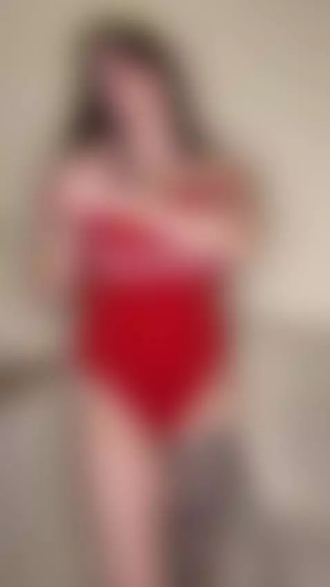 Massive natural boobs topped by sweet wide areola 😻 Sub OF by emmyelfie