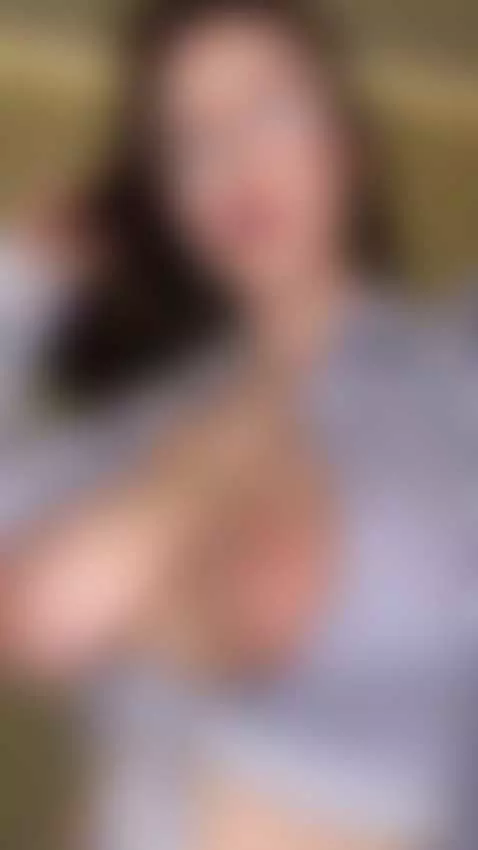 Big natural boobs, big areola & sweet nipples so sensitive 🔥... by emmyelfie