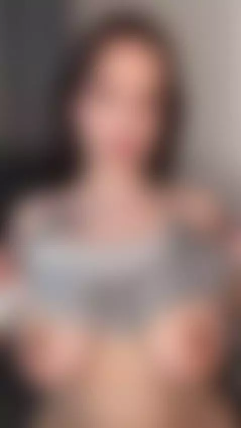 Squeezing my tits, staring straight into your soul. Full cli... by emmyelfie