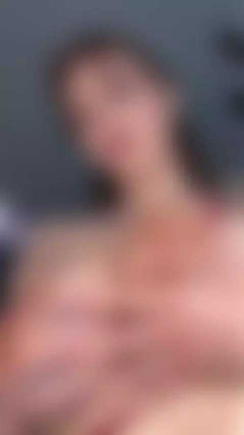 Wanna see me shake them? Sub OF by emmyelfie