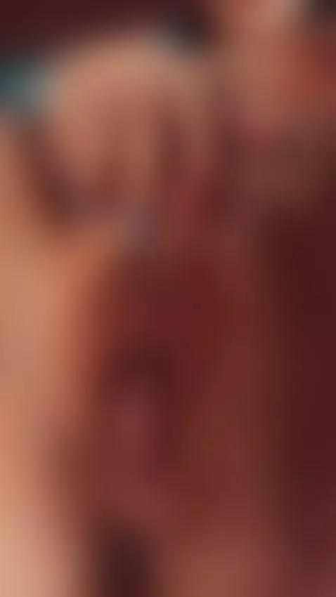 Spreading wet pussy wide for the camera. Join my OnlyFans ex... by emmyelfie