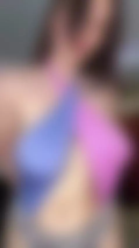 Soft heavy tits spill out completely while colorful straps g... by emmyelfie