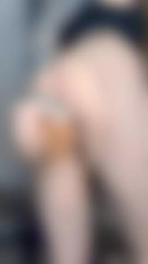Huge monster dildo fucks my ass hole by lillahts