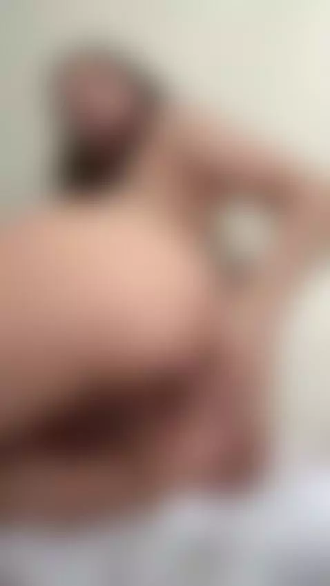 I need someone to fill my brown hole every day by movewithteressa