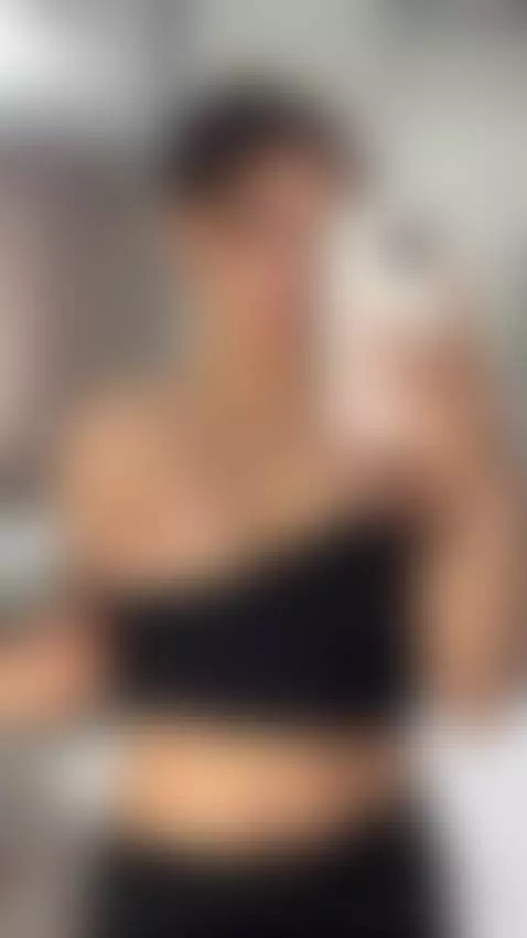 Am I look like your type? Am I your type? by movewithteressa