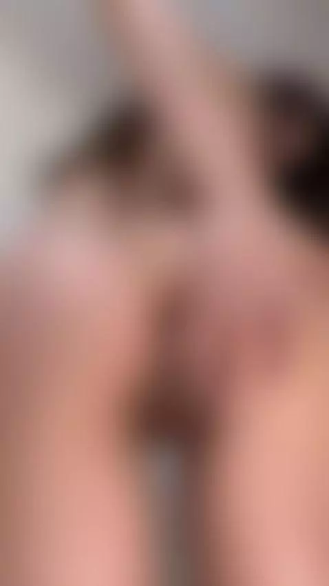 Begging to be bent over and used by movewithteressa