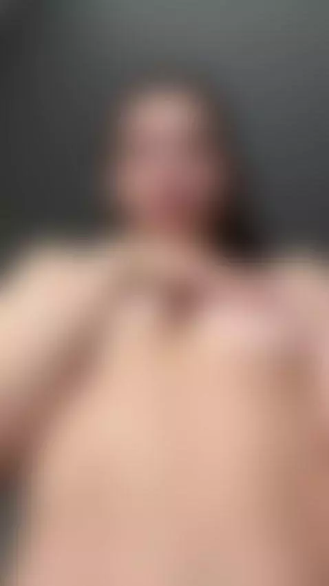 Would you hit your petite college roommate? by movewithteressa