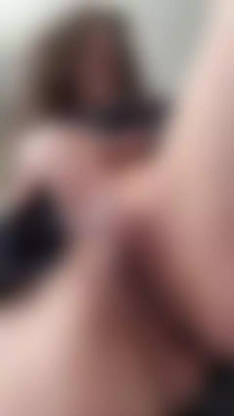 If youre a legit pussy eater, whats the longest time youve e... by movewithteressa