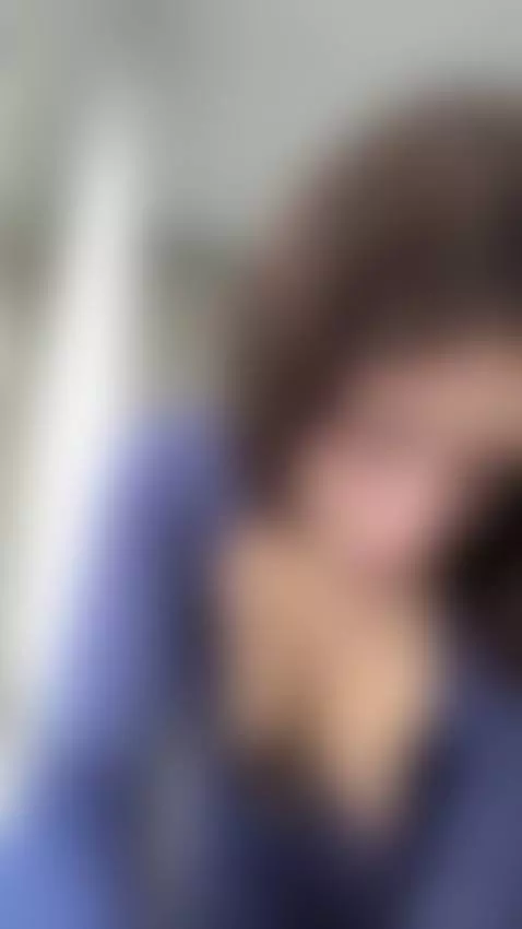 What would you say if I offered you eat my pussy in our firs... by movewithteressa