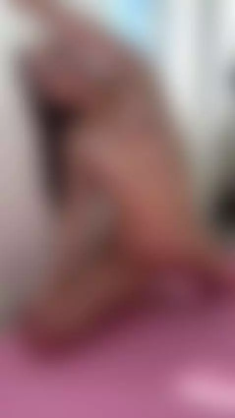 Do guys really like girls with small tits? by movewithteressa