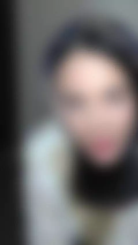 MUSLIM STEPSISTER SUCKS IN HIJAB by qombol