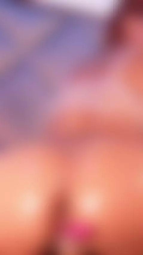 Look how good a cock looks inside my pussy by gemma25