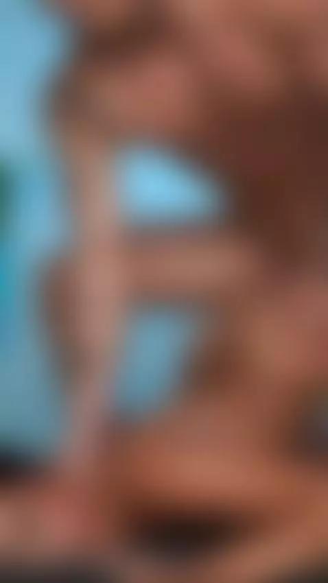 Se siente muy caliente mientras entra en mi coño 🍆🍑 by veronicamontielx