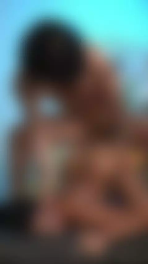 Asi la siento hasta adentro y me hace gemir mucho 🍆💦🥵 by veronicamontielx