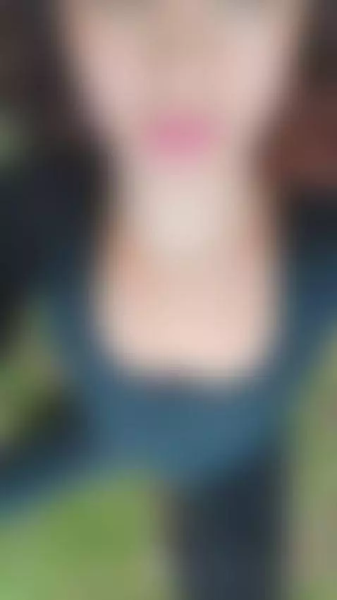 skating around the city and wanting to get wet by 222veltt