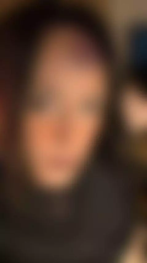 hiii it's me your Goth gf by stefisgirlnow