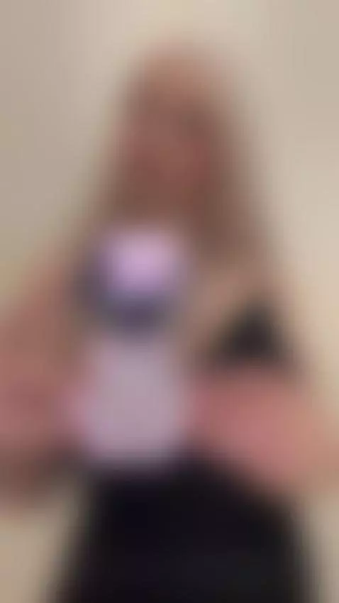 boobs by alicetargaryen