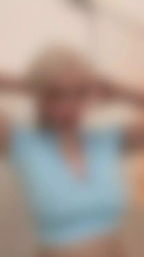 Flashing ass by alicetargaryen