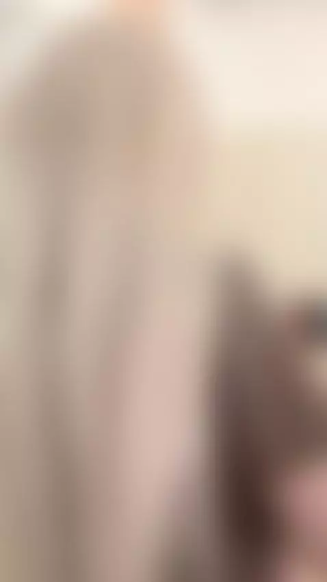 18+ Sexy blonde teasing juicy tits & hot ass in crop top by alicetargaryen