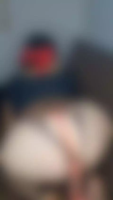 Do you want to start with my ass? 🤤 by flirtyaphrodyte