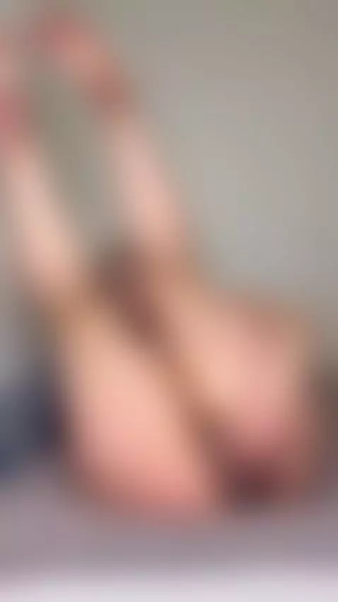 I love this pose🤩 by melissamoore18