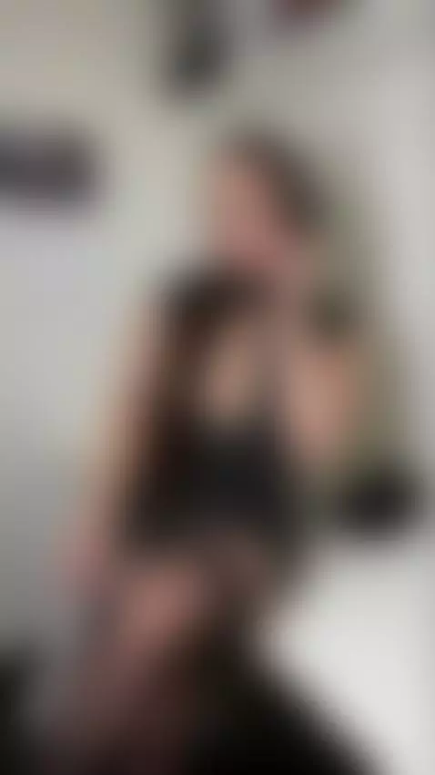 Wanna chat? by melissamoore18