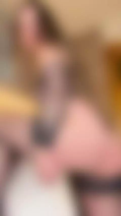 Only 98 spots left for the FREE trial - https://onlyfans.com... by melissamoore18