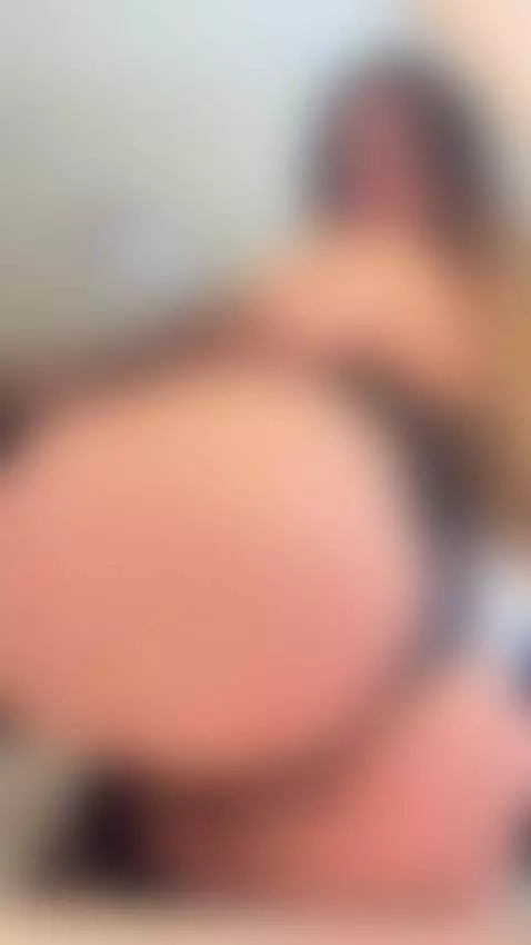 Only 94 spots left for the FREE trial - https://onlyfans.com... by melissamoore18