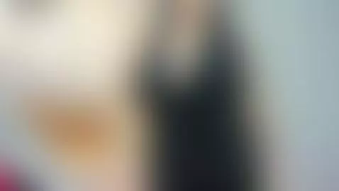 HELLO COME PLAY WITH ME I LOVE TO BE DOMINATED by bonnie-ch1